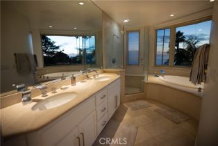 Condominium, 558 Cliff drive, Laguna Beach, CA 92651 - 13