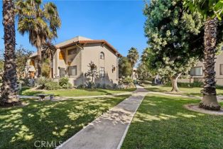 Condominium, 400 Flower st, Orange, CA 92868 - 27