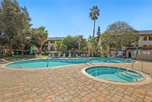 Condominium, 400 Flower st, Orange, CA 92868 - 29