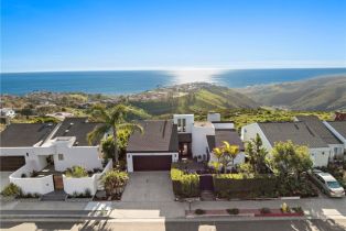 Single Family Residence, 3253 Alta Laguna blvd, Laguna Beach, CA 92651 - 4