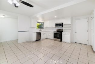 Single Family Residence, 25141 Mackenzie st, Laguna Hills, CA 92653 - 2