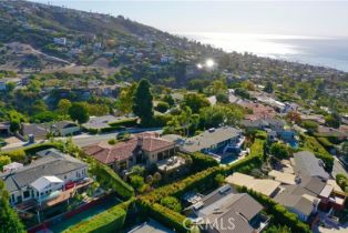 Single Family Residence, 1330 Temple Hills dr, Laguna Beach, CA 92651 - 34