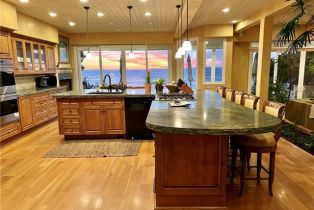 Single Family Residence, 1137 Marine dr, Laguna Beach, CA 92651 - 11