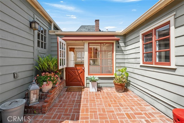 Single Family Residence, 551 Anita st, Laguna Beach, CA 92651 - 1