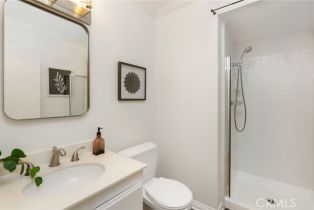 Condominium, 18120 Oxnard st, Tarzana, CA 91356 - 10