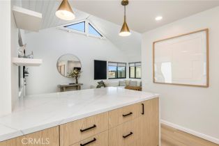 Condominium, 717 Orchid ave, Corona Del Mar, CA 92625 - 8