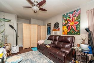 Residential Income, 1655 Woodbury rd, Pasadena, CA 91104 - 23