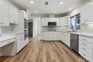 Single Family Residence, 611 Camino Manzanas, Thousand Oaks, CA 91360 - 11