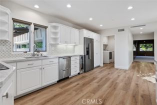 Single Family Residence, 611 Camino Manzanas, Thousand Oaks, CA 91360 - 13