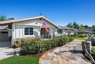 Single Family Residence, 611 Camino Manzanas, Thousand Oaks, CA 91360 - 3