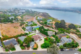 Single Family Residence, 1135 Cape Aire ln, Carlsbad, CA 92008 - 19