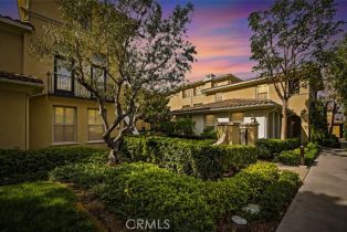 Condominium, 139 Pantheon, Irvine, CA  Irvine, CA 92620