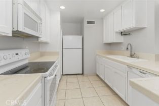 Condominium, 2639 Pirineos way, Carlsbad, CA 92009 - 14