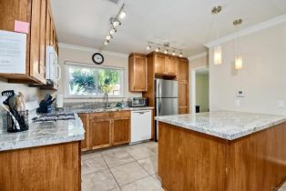 Townhouse, 4524 Royal Oak, Oceanside, CA 92056 - 8