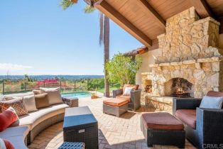 Single Family Residence, 17140 El Mirador, Rancho Santa Fe, CA 92067 - 6