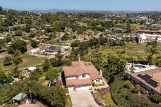 Single Family Residence, 190 Mission Oaks rd, Fallbrook, CA 92028 - 5