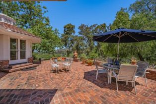 Single Family Residence, 145 Yucca Road, Fallbrook, CA 92028 - 4