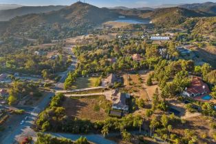 Single Family Residence, 246 Yucca, Fallbrook, CA 92028 - 39