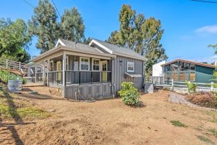 Single Family Residence, 129 Vine street, Fallbrook, CA 92028 - 4