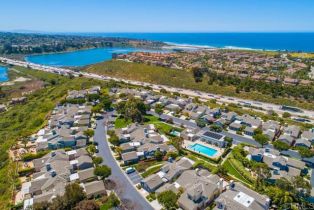 Single Family Residence, 7112 Lantana, Carlsbad, CA 92011 - 45