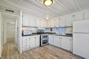 , 699 Vulcan, Encinitas, CA 92024 - 6