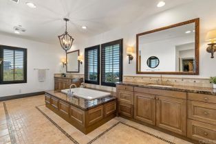 Single Family Residence, 18264 Avenida Manantial, Rancho Santa Fe, CA 92067 - 19