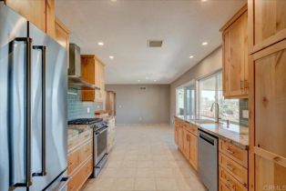 Single Family Residence, 13620 Catawba dr, Poway, CA 92064 - 10