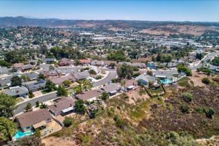 Single Family Residence, 13620 Catawba dr, Poway, CA 92064 - 46