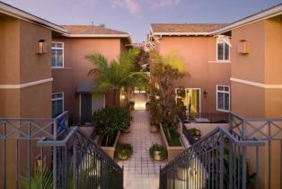 Condominium, 7828 Ivanhoe, La Jolla, CA 92037 - 3