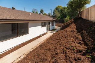 Single Family Residence, 887 Willow Tree ln, Fallbrook, CA 92028 - 26