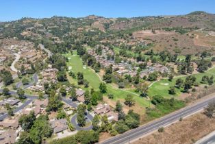 Single Family Residence, 2704 Almendra ct, Fallbrook, CA 92028 - 43