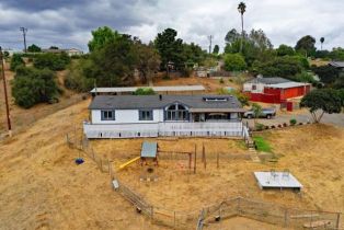 Single Family Residence, 3862 Las Flores, Fallbrook, CA 92028 - 35