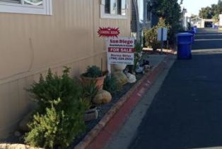 , 4616 RIVER rd, Oceanside, CA 92057 - 5