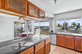 Condominium, 615 Fredricks ave, Oceanside, CA 92058 - 5