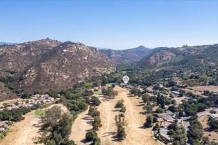 Single Family Residence, 9174 Old Castle rd, Valley Center, CA 92082 - 56