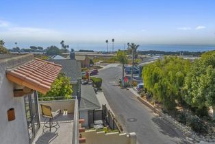 Single Family Residence, 135 Schubert Path st, Cardiff By The Sea, CA 92007 - 57