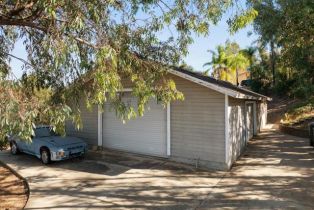 Single Family Residence, 13413 Mirar De Valle, Valley Center, CA 92082 - 43