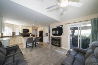 Single Family Residence, 4214 Via Tercero, Oceanside, CA 92056 - 13