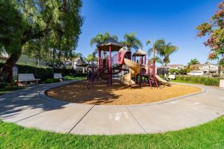 Single Family Residence, 345 Monte Vista way, Oceanside, CA 92057 - 44