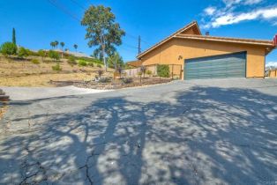 Single Family Residence, 3203 Green Canyon rd, Fallbrook, CA 92028 - 3