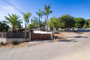 Single Family Residence, 737 Porter st, Fallbrook, CA 92028 - 4