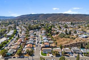 Single Family Residence, 13328 Silver Lake dr, Poway, CA 92064 - 29