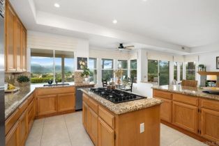 Single Family Residence, 12681 Lonesome Oak way, Valley Center, CA 92082 - 26