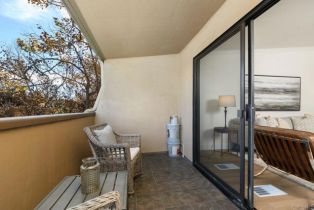 Condominium, 8870 Villa La Jolla, La Jolla, CA 92037 - 21