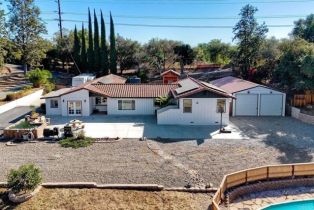 Single Family Residence, 3465 Sunset Dr, Fallbrook, CA  Fallbrook, CA 92028