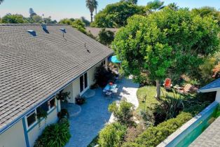 Single Family Residence, 2006 Rue De La Montagne, Oceanside, CA 92054 - 5