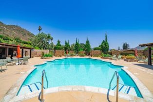 Single Family Residence, 3309 Via Altamira, Fallbrook, CA 92028 - 37