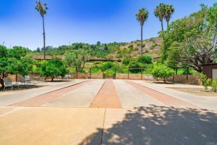 Single Family Residence, 3309 Via Altamira, Fallbrook, CA 92028 - 42