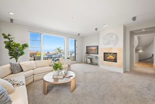 Condominium, 7139 FAY avenue, La Jolla, CA 92037 - 7