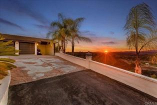 Single Family Residence, 839 Stone Post, Fallbrook, CA 92028 - 38